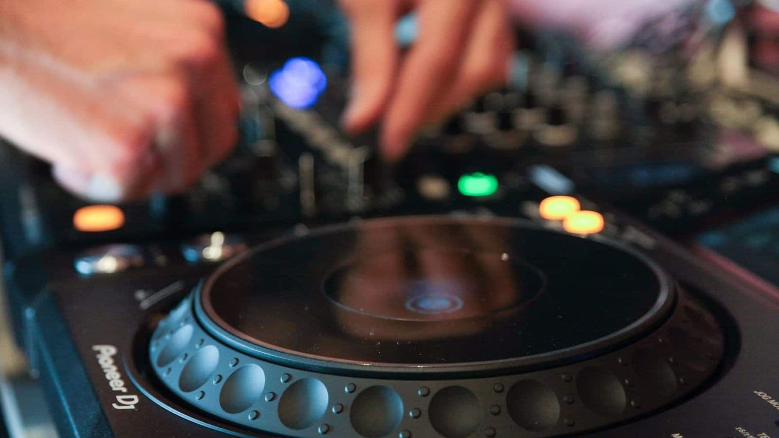 DJ Nightclub