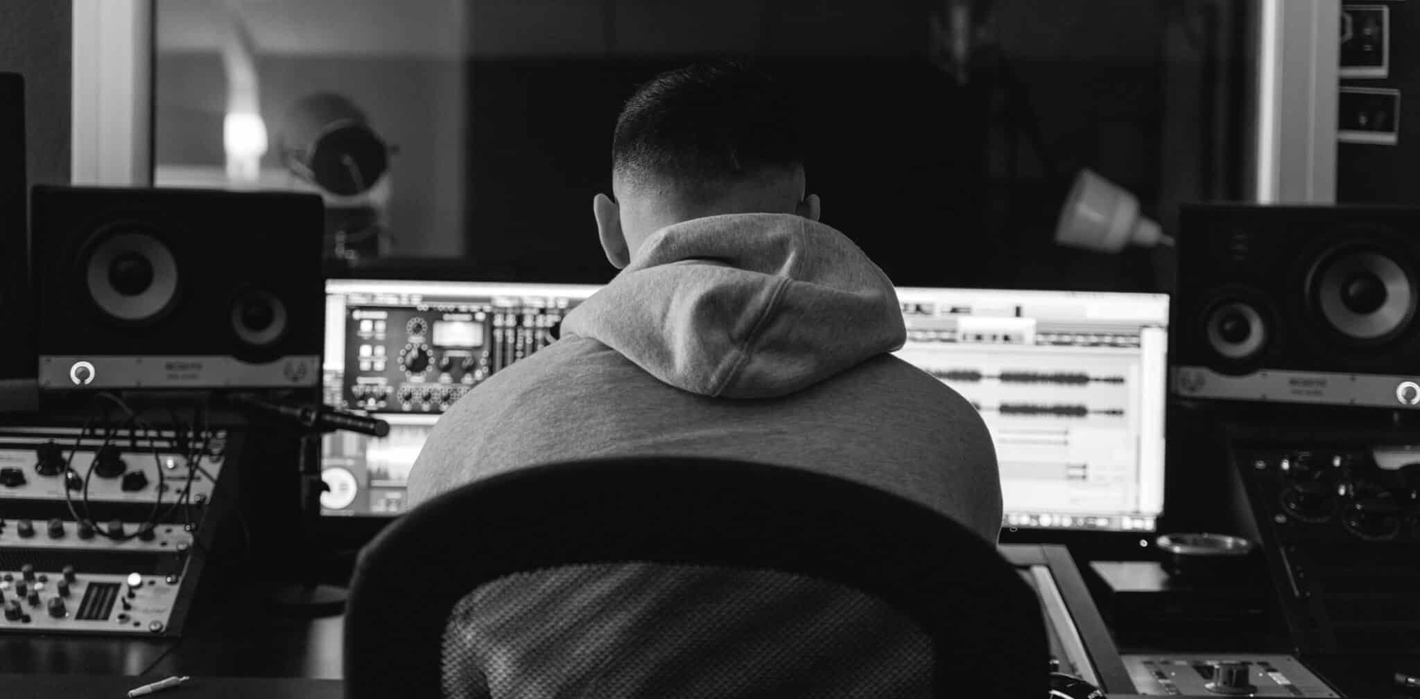 Post Production - Mixing and Sound Design for Film and TV Class | New York